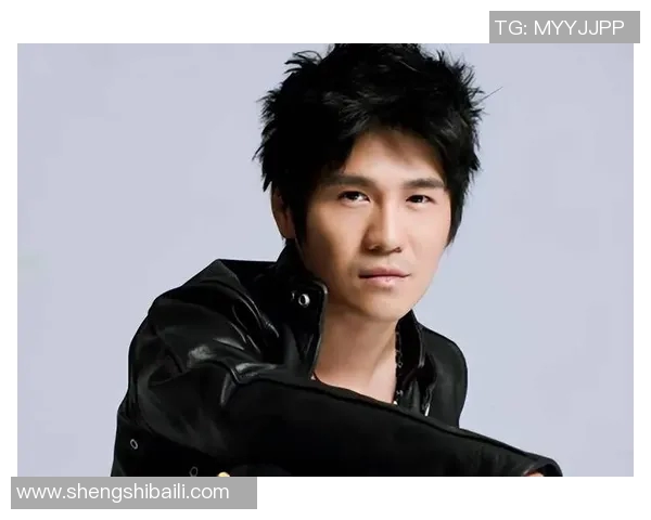 曹格携手足球明星展现运动魅力与音乐才华的精彩瞬间